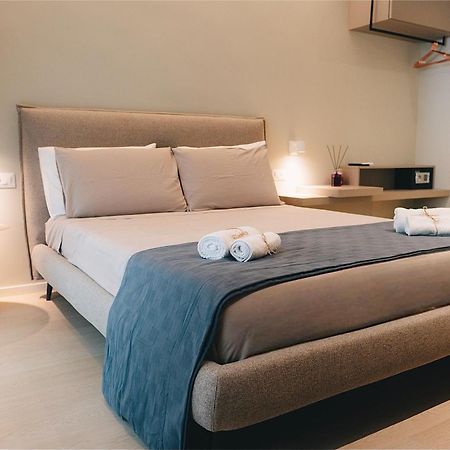 18Zero2 Luxury Rooms Bari Luaran gambar