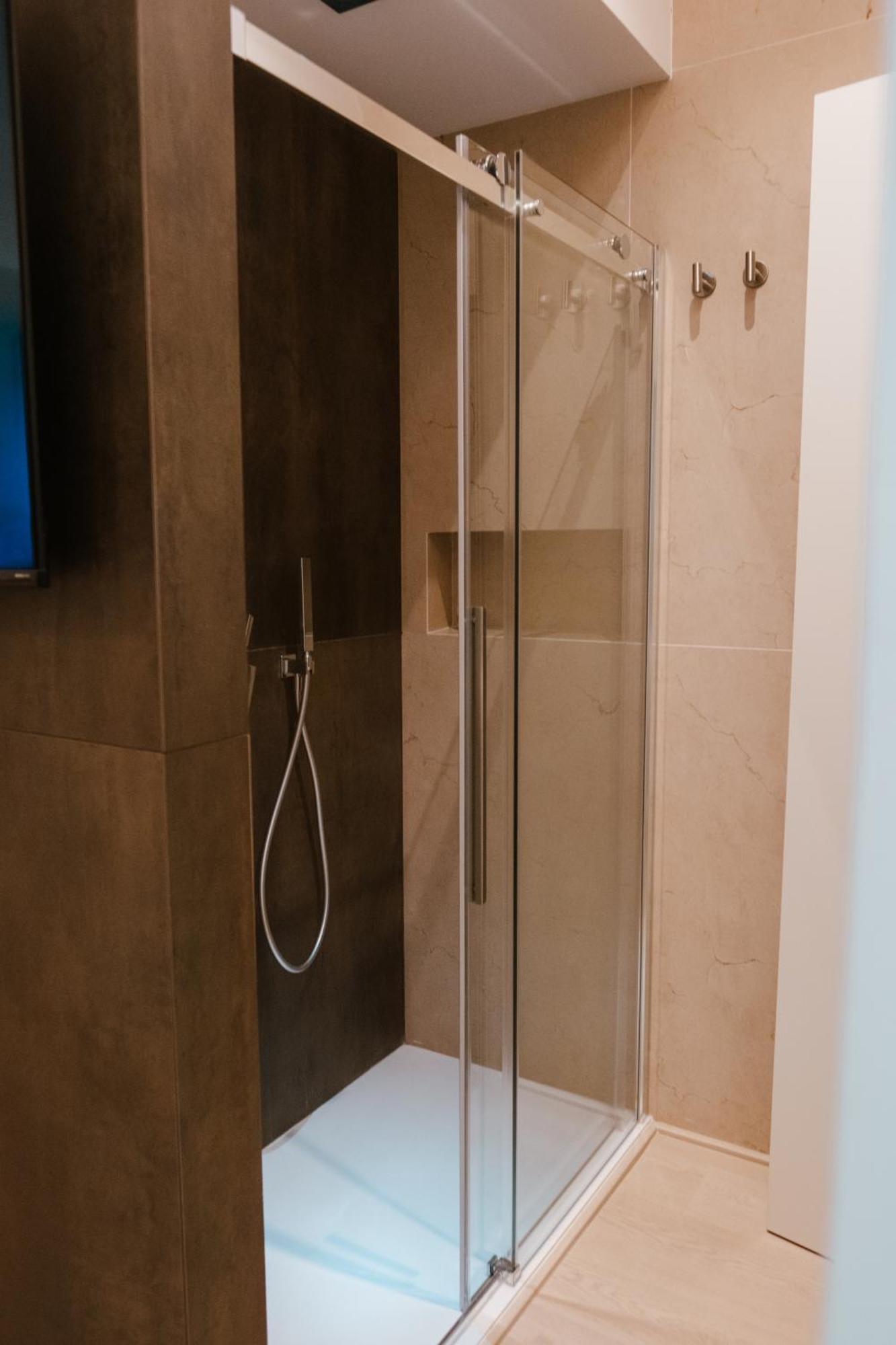 18Zero2 Luxury Rooms Bari Luaran gambar